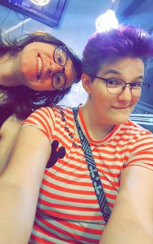 2 transsexuelles coquines cherchent amis à Toulouse