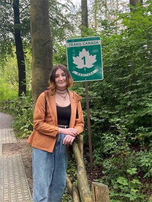 Béatrice-Canadienne trans échange étudiant , Paris