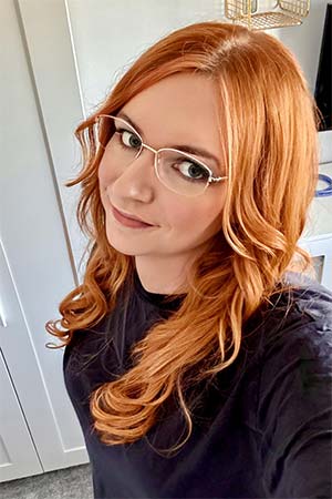Tu sortirais avec une trans rousse et Normande ? Mondeville 14