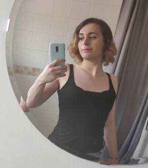 Transgenre bisexuelle de Quimper pour plan à 3